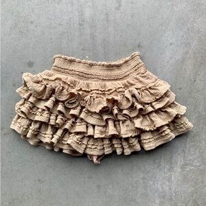 the vintage shop Ruffled Tan shorts
